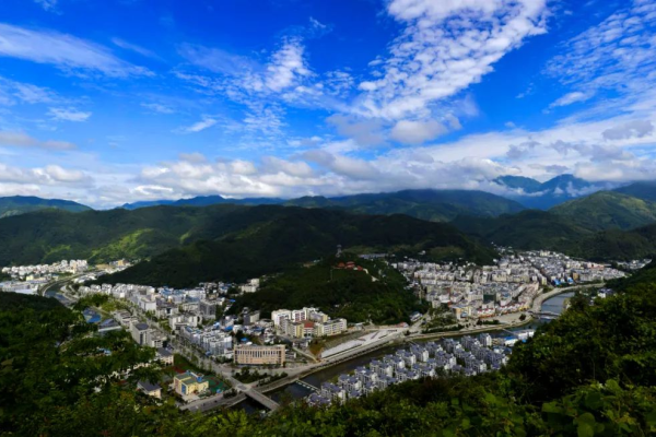 四川青川县建站选择哪种服务器更合适？