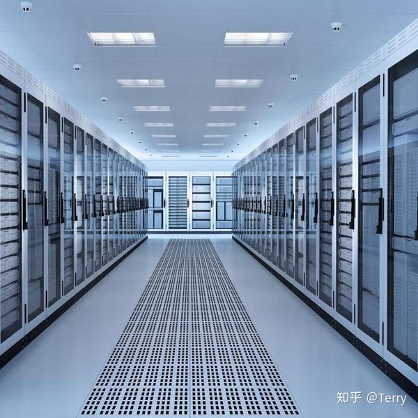 如何进行高效且安全的IDC机房建设？