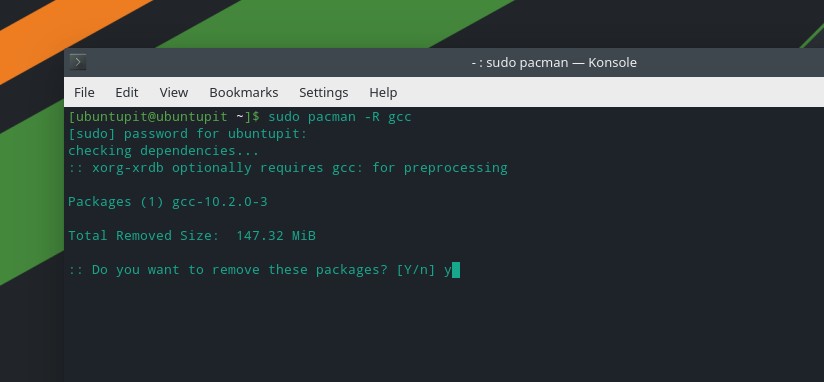 如何在虚拟机中的Linux系统上安装GCC编译器？