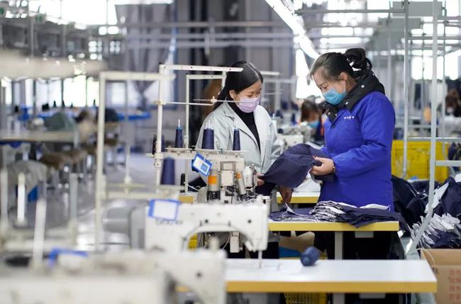 服装厂如何选择合适的云服务器以提升生产效率？