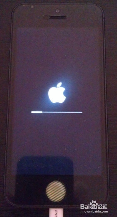 解决iPhone白苹果闪烁、无法启动的3种方法  第1张