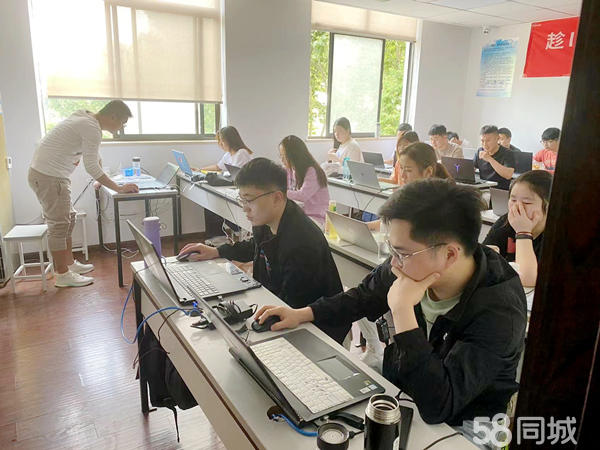 服务器培训班真的是高薪就业的捷径吗？