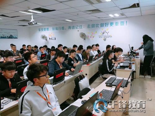 千锋教育高级Linux课程如何帮助学员掌握系统管理与运维技能？
