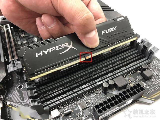 x79主板内存条怎么插  第1张