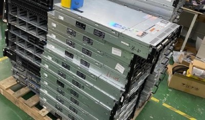 香港服务器租用选择系统？windows还是linux  第1张
