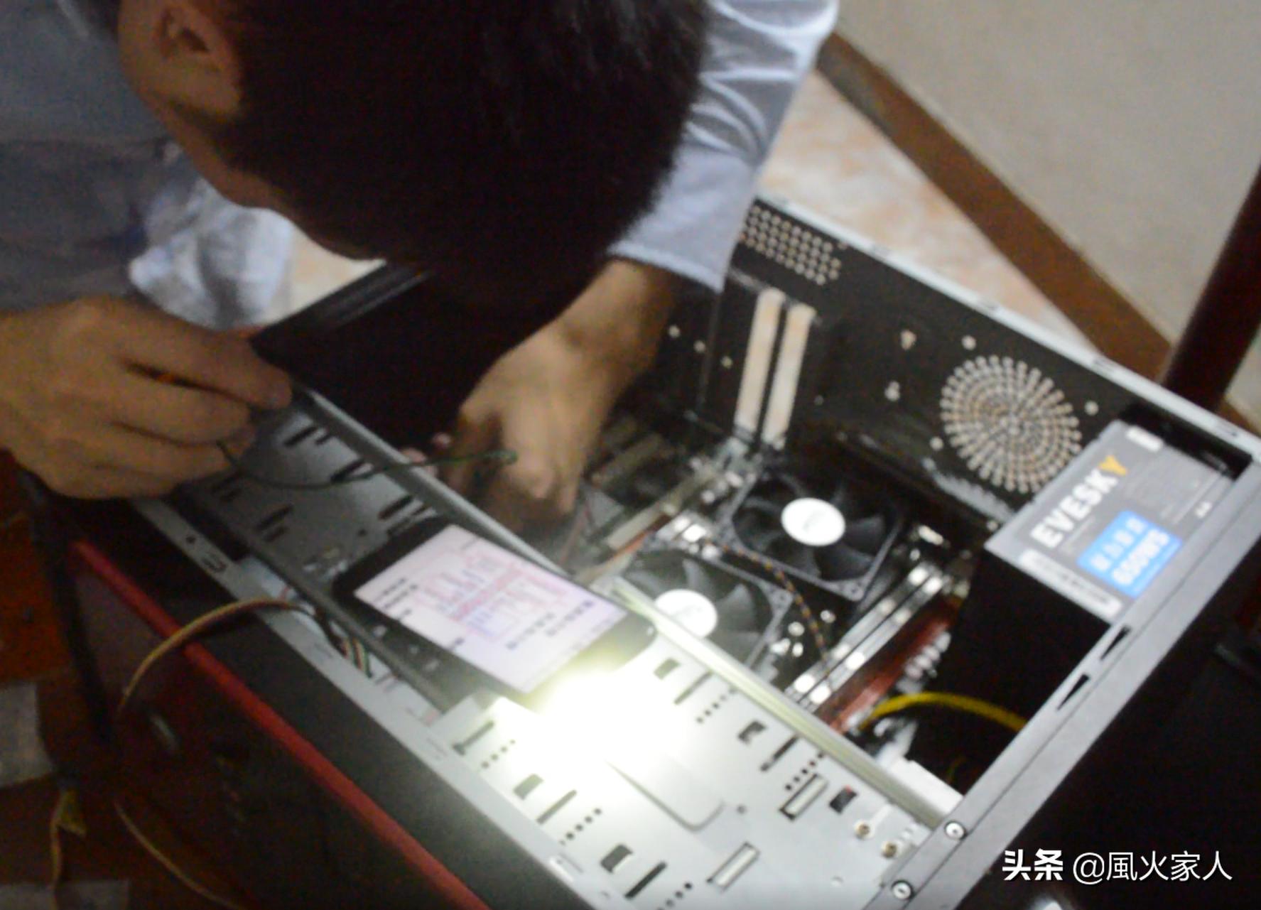 服务器工作中拔硬盘