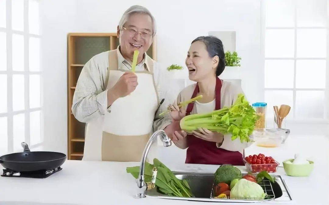 如何通过视频学习正确存储蔬菜？