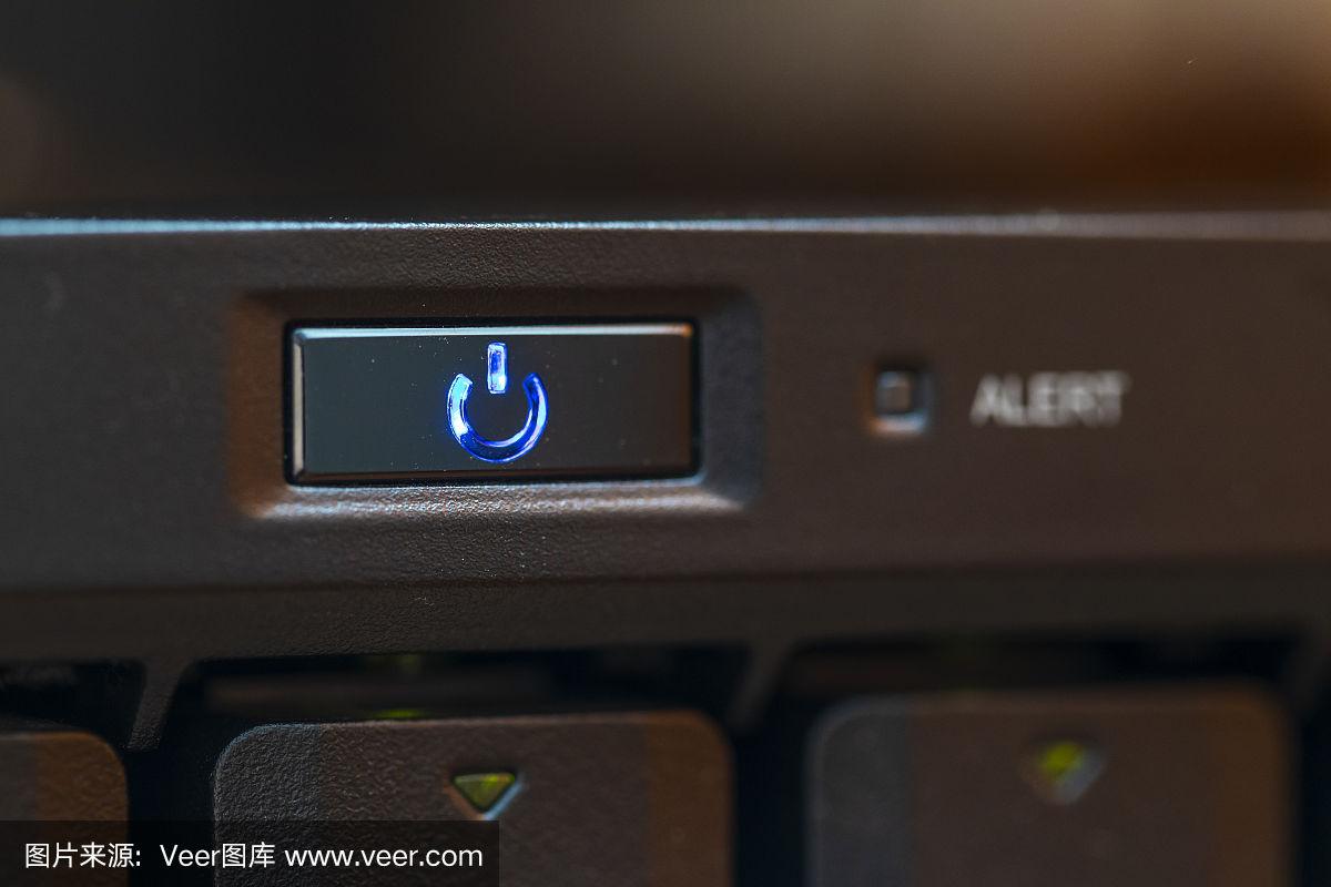 服务器用电源键关机吗  第1张