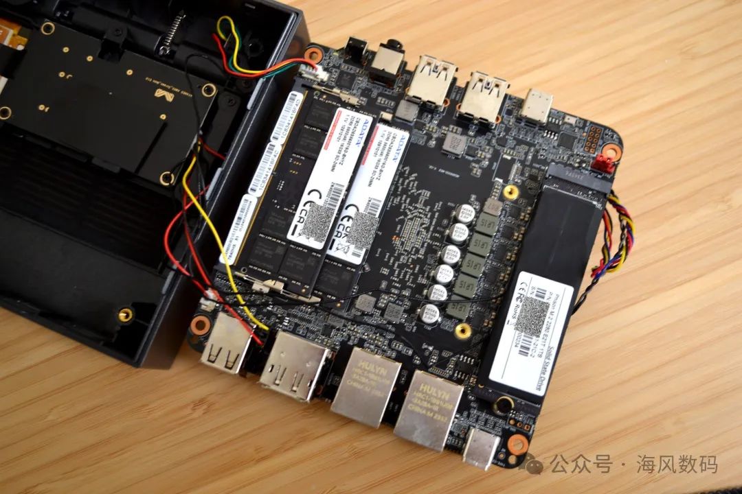 迷你服务器主机，小体积大能力？  第1张