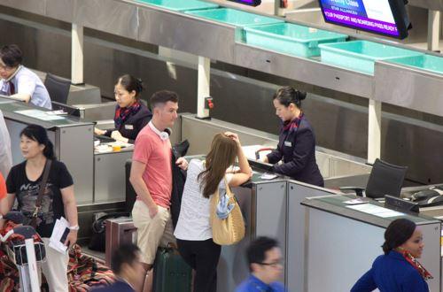 香港机场服务器：保障旅客安全与便捷的重要支撑  第1张