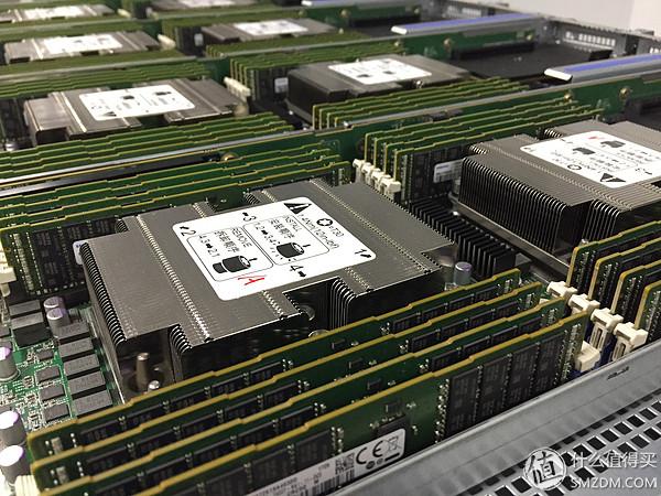 服务器用什么ssd  第1张