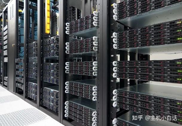 一个项目配几台服务器合适？
