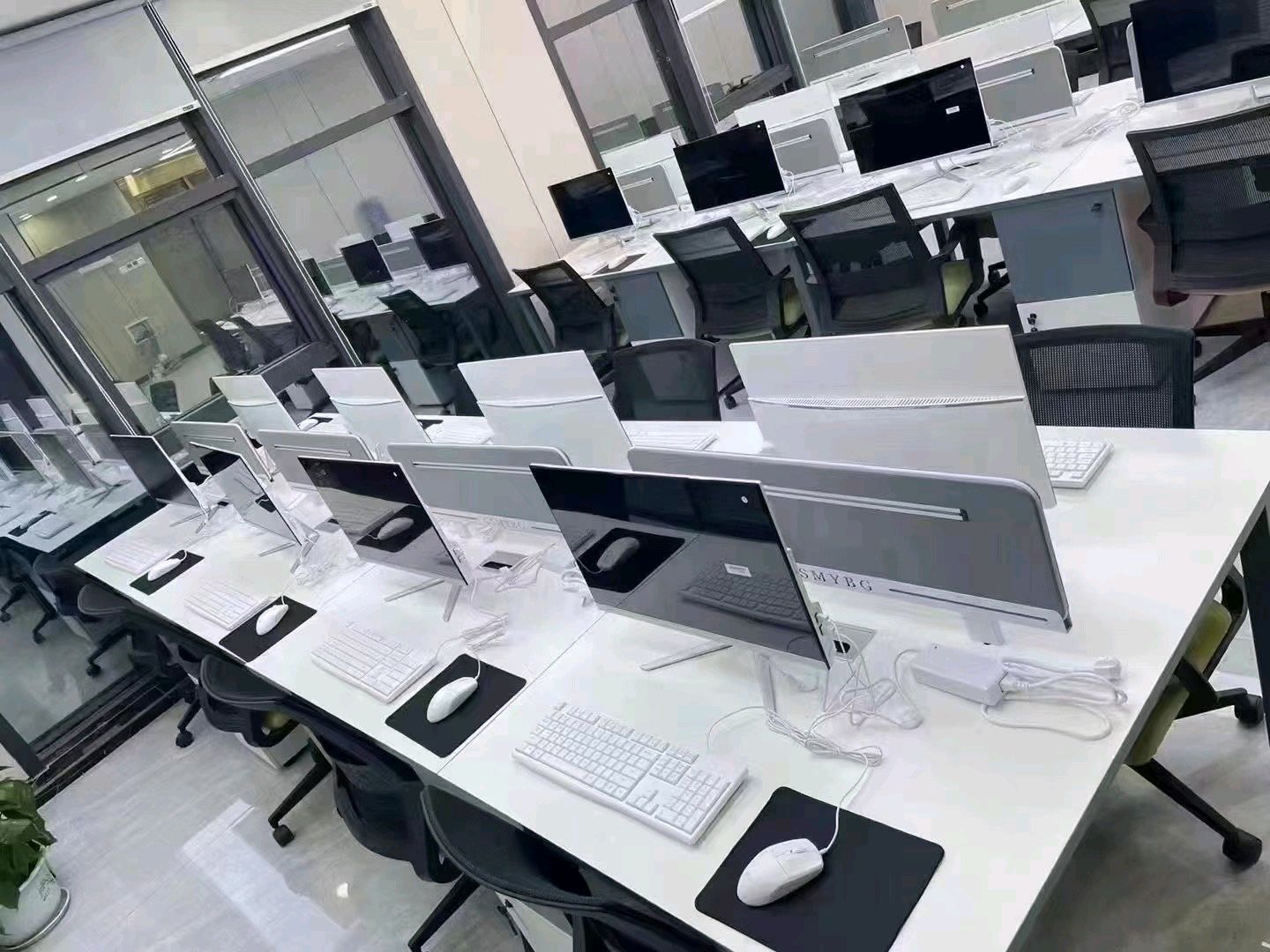深圳租用电脑