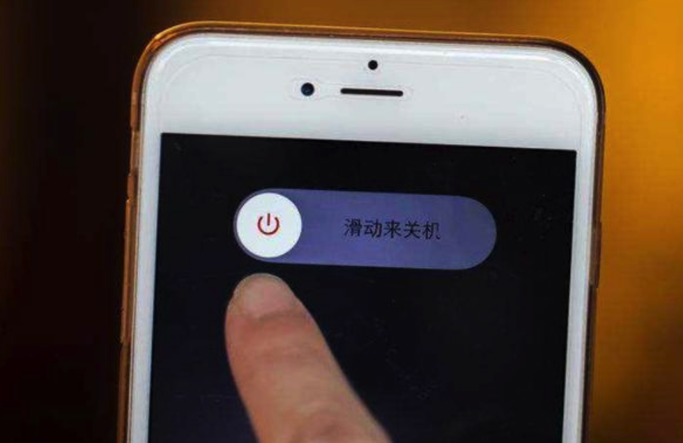 苹果手机为什么总是自动关机?你知道怎么解决吗