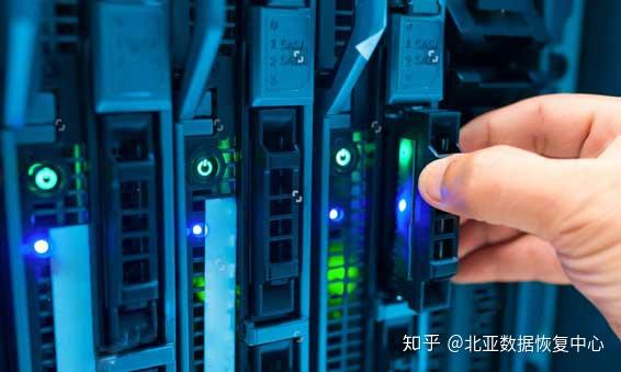 如何删除服务器上的RAID配置？