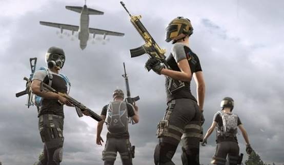 团团打吃鸡通常指的是在游戏绝地求生，大逃杀（PlayerUnknowns Battlegrounds，简称PUBG）中组队进行游戏。由于该游戏支持跨平台游玩，玩家可能对团团（即团队）打吃鸡时所使用的服务器类型有所疑问。以下是一个原创的疑问句标题，，团团合作攻克战场，我们该如何选择最佳服务器来打吃鸡？，提出了一个关于如何选择服务器以优化团队合作和游戏体验的问题，这可能会吸引那些希望提高他们组队吃鸡成功率的玩家。