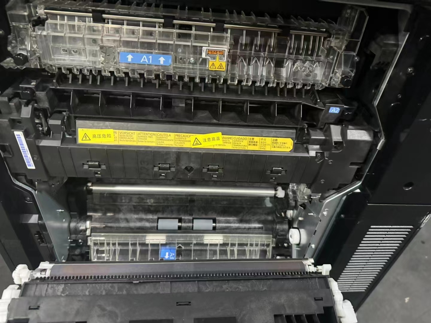 京瓷m6530cdn打印机究竟配备几个废粉仓?具体数量让人困惑! 第2张 京瓷m6530cdn打印机究竟配备几个废粉仓?具体数量让人困惑! 第2张