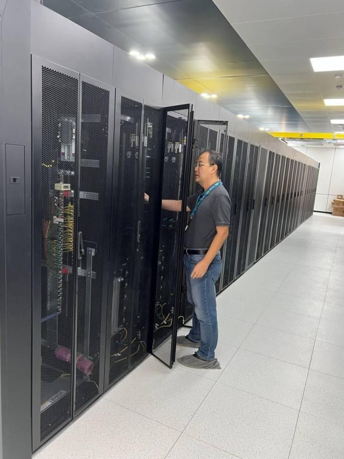 vdsina:俄罗斯VPS(datapro),6卢布/天,1G内存/1核(AMD EPYC 7742)/5gNVMe/10T流量 第2张 vdsina:俄罗斯VPS(datapro),6卢布/天,1G内存/1核(AMD EPYC 7742)/5gNVMe/10T流量 第2张