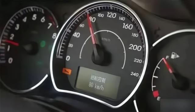 奥迪CDN发动机报非怠速过稀故障,到底是什么原因造成的? 第1张 奥迪CDN发动机报非怠速过稀故障,到底是什么原因造成的? 第1张