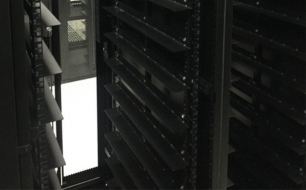 underhost- 荷兰机房,抗反馈主机,无视版权,不限内容 第2张 underhost- 荷兰机房,抗反馈主机,无视版权,不限内容 第2张
