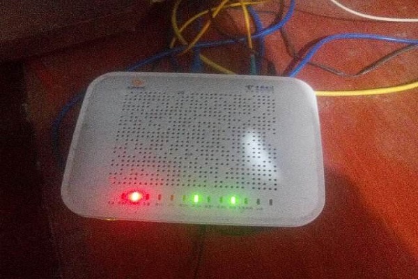 联通宽带猫红灯怎么回事?宽带猫红灯闪烁故障排查 第1张 联通宽带猫红灯怎么回事?宽带猫红灯闪烁故障排查 第1张