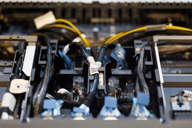 hostkey:超便宜GPU服务器,最高可实现8张显卡交火 第2张 hostkey:超便宜GPU服务器,最高可实现8张显卡交火 第2张
