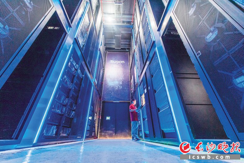 长沙服务器,为何如此备受瞩目?背后有何独特优势? 第2张 长沙服务器,为何如此备受瞩目?背后有何独特优势? 第2张