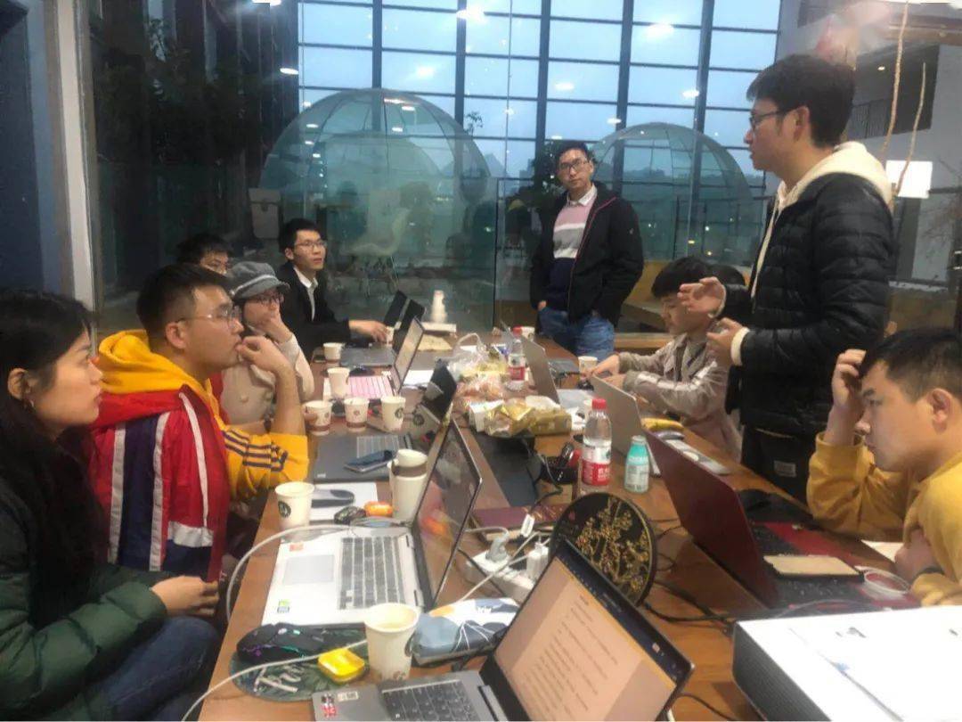 伴鱼平台开发团队内部人员,有人了解具体工作内容吗? 第3张 伴鱼平台开发团队内部人员,有人了解具体工作内容吗? 第3张