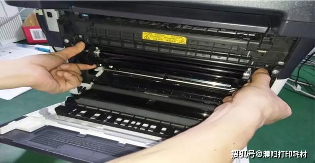 MfC9140cdn打印机清废粉仓步骤详解,为何总是出现废粉仓问题? 第3张 MfC9140cdn打印机清废粉仓步骤详解,为何总是出现废粉仓问题? 第3张