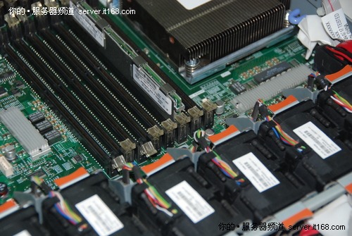 ibm服务器主板电池更换后为何仍频繁出现故障?原因何在? 第3张 ibm服务器主板电池更换后为何仍频繁出现故障?原因何在? 第3张
