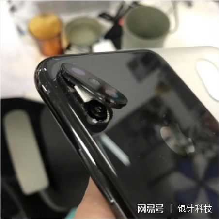 iPhone充电时后盖震动是何原因?揭秘充电后盖震动之谜! 第3张 iPhone充电时后盖震动是何原因?揭秘充电后盖震动之谜! 第3张