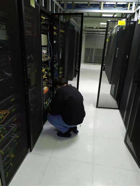 服务器维修中,是否影响正常使用?具体维修情况及恢复时间是什么? 第2张 服务器维修中,是否影响正常使用?具体维修情况及恢复时间是什么? 第2张