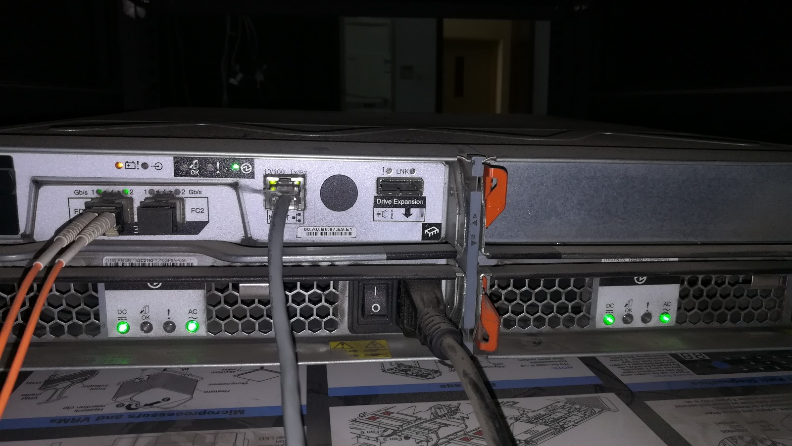 ibm服务器硬盘亮黄灯,是何原因?维修与预防措施全解析 第2张 ibm服务器硬盘亮黄灯,是何原因?维修与预防措施全解析 第2张