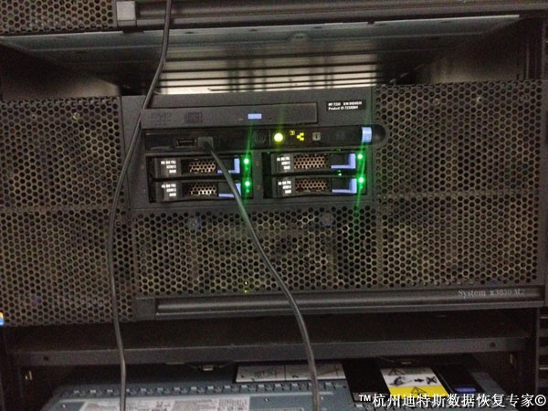 IBM服务器硬盘故障如何快速修复并恢复数据？