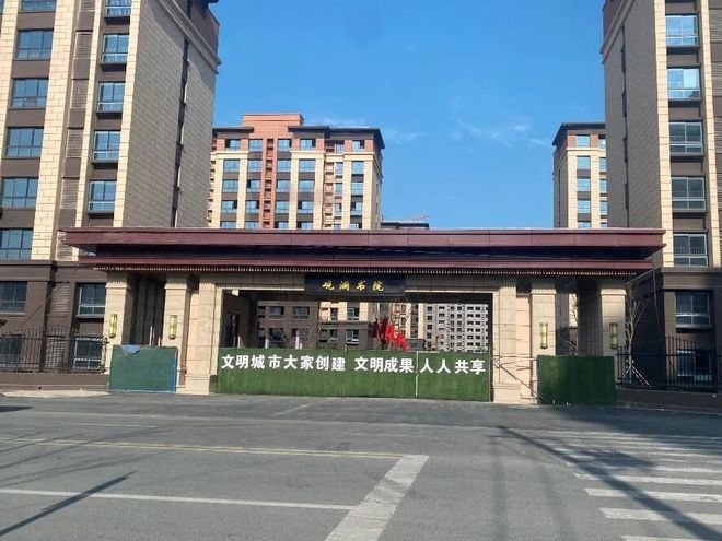 灌南金域名城多扇大门中,哪扇是闻名遐迩的大门之谜? 第2张 灌南金域名城多扇大门中,哪扇是闻名遐迩的大门之谜? 第2张