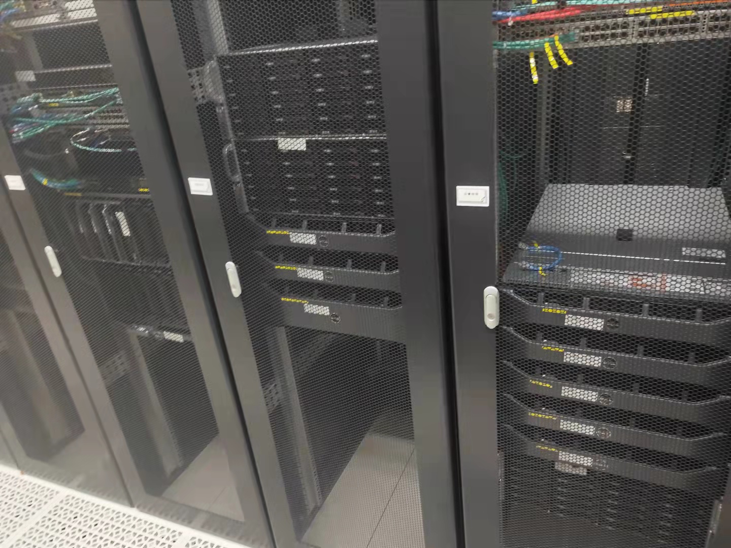 办公室用服务器 第3张 办公室用服务器 第3张
