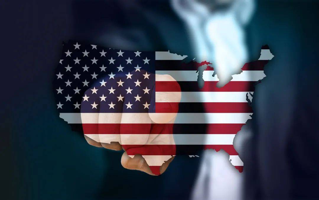 美国域名注册,究竟哪个平台更胜一筹,性价比和稳定性如何权衡? 第3张 美国域名注册,究竟哪个平台更胜一筹,性价比和稳定性如何权衡? 第3张