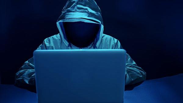 虚拟主机犯罪案例,揭秘网络空间中的非法行为实例盘点? 第1张 虚拟主机犯罪案例,揭秘网络空间中的非法行为实例盘点? 第1张