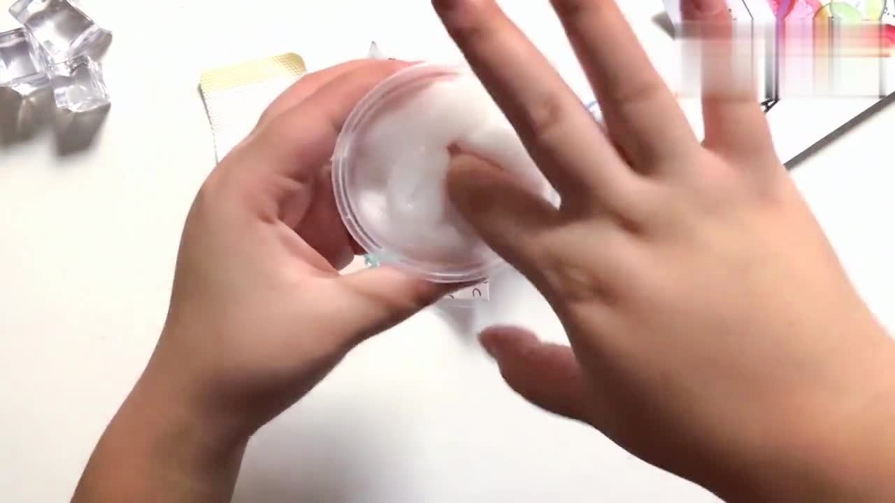 虚拟主机测评如何使用起泡胶?专业教程揭秘30秒操作技巧! 第2张 虚拟主机测评如何使用起泡胶?专业教程揭秘30秒操作技巧! 第2张