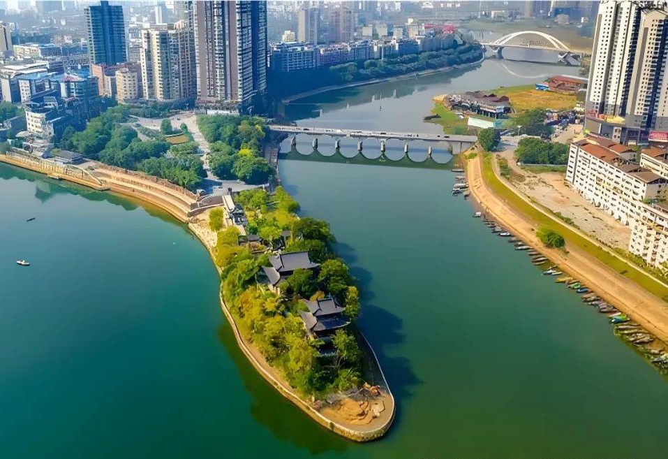 芙蓉区域名究竟属于哪个城市的独特称谓? 第2张 芙蓉区域名究竟属于哪个城市的独特称谓? 第2张