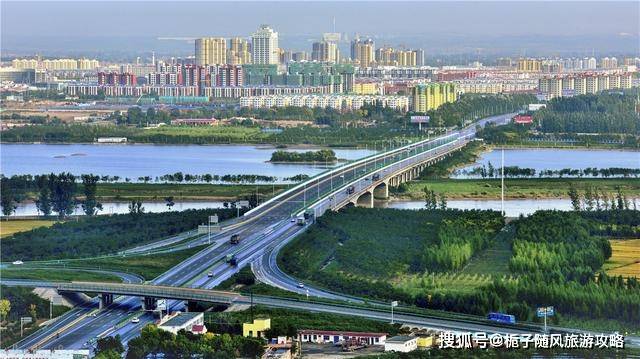中卫市究竟包含哪些独特区域名称?揭秘这座城市的多元面貌! 第1张 中卫市究竟包含哪些独特区域名称?揭秘这座城市的多元面貌! 第1张