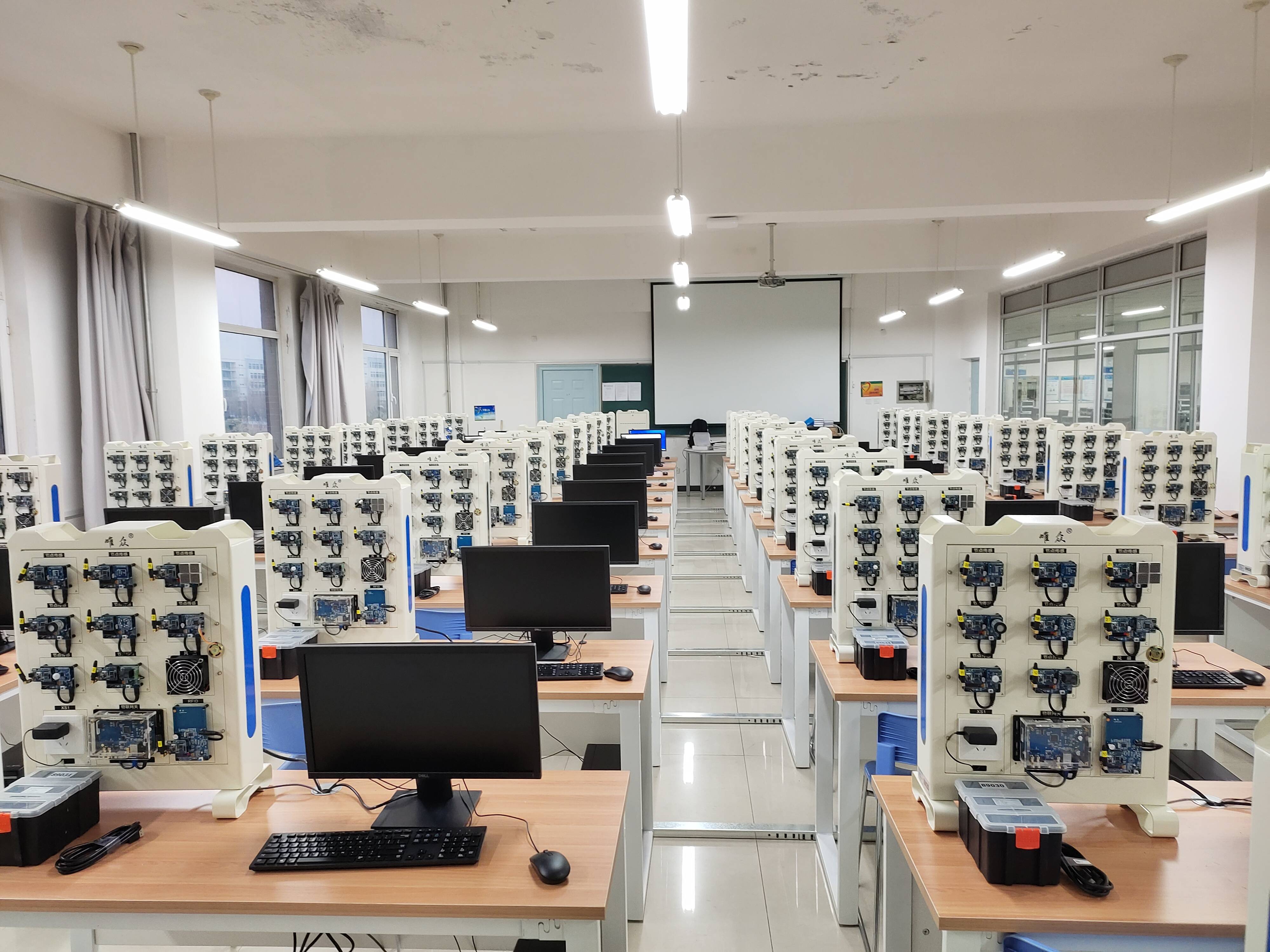 工业物联网实验室是什么?工业物联网实验室建设方案 第2张 工业物联网实验室是什么?工业物联网实验室建设方案 第2张