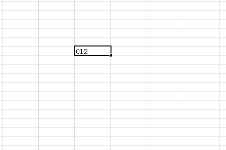 为什么Excel中某些数字会自动添加逗号,这背后的原因是什么?