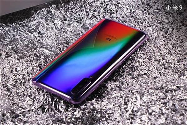 小米9缺失呼吸灯的真正原因是什么?背后有何设计考量? 第1张 小米9缺失呼吸灯的真正原因是什么?背后有何设计考量? 第1张