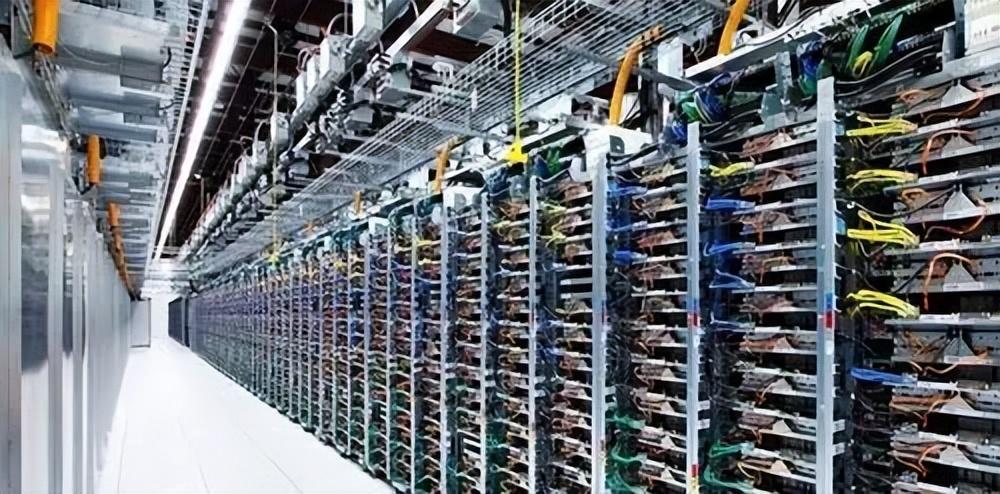 服务器为何要放在大海里?揭秘海洋数据中心背后的奥秘? 第3张 服务器为何要放在大海里?揭秘海洋数据中心背后的奥秘? 第3张