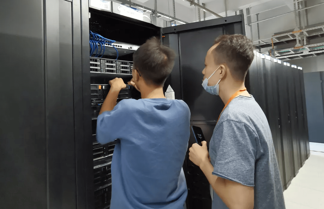 idc服务器运维岗位任务是什么意思,机房运维每天做什么工作,