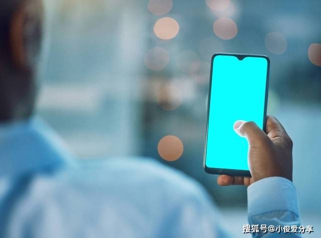 为什么手机通知栏突然频繁显示,背后原因是什么? 第1张 为什么手机通知栏突然频繁显示,背后原因是什么? 第1张