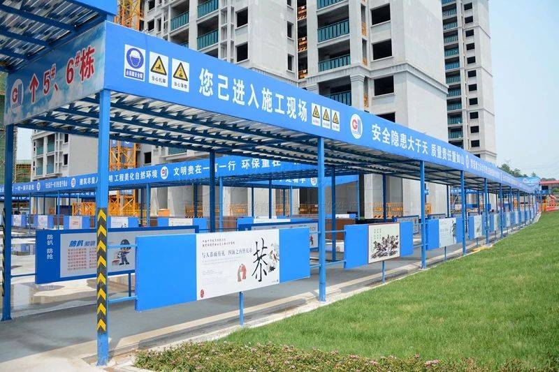 安全通道搭设如何确保施工现场安全通道搭建的规范与有效性? 第2张 安全通道搭设如何确保施工现场安全通道搭建的规范与有效性? 第2张