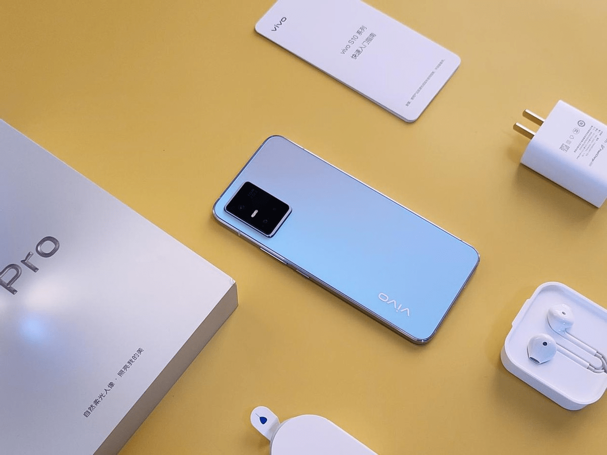 vivo Y35配置参数怎么样?性能拍照续航实测,值得入手吗?